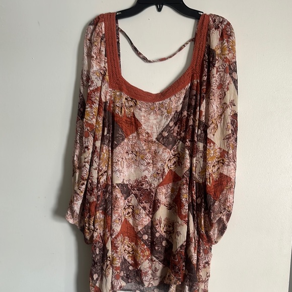 Tops - Floral Boho Blouse with Earthy Tones